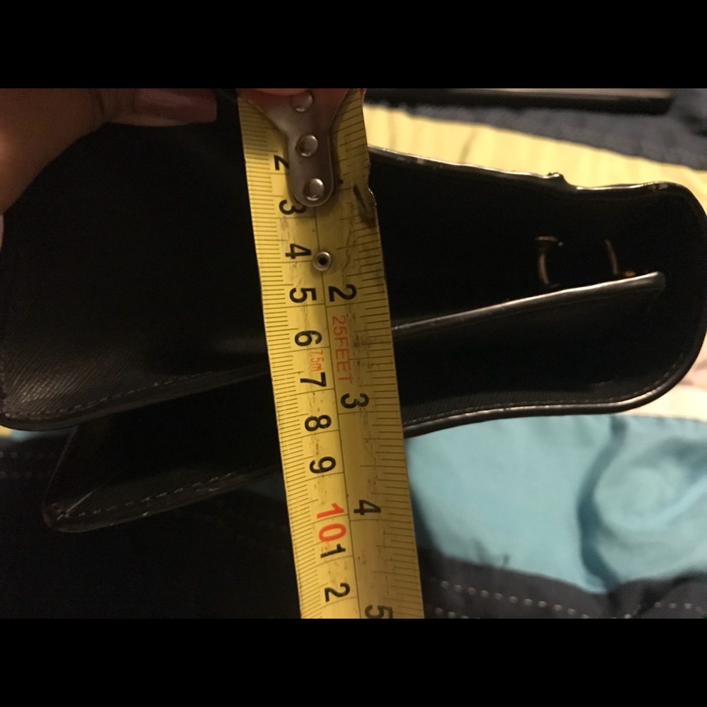 Tory Burch Robinson East West stripe shoulder bag - Picture 7 of 8